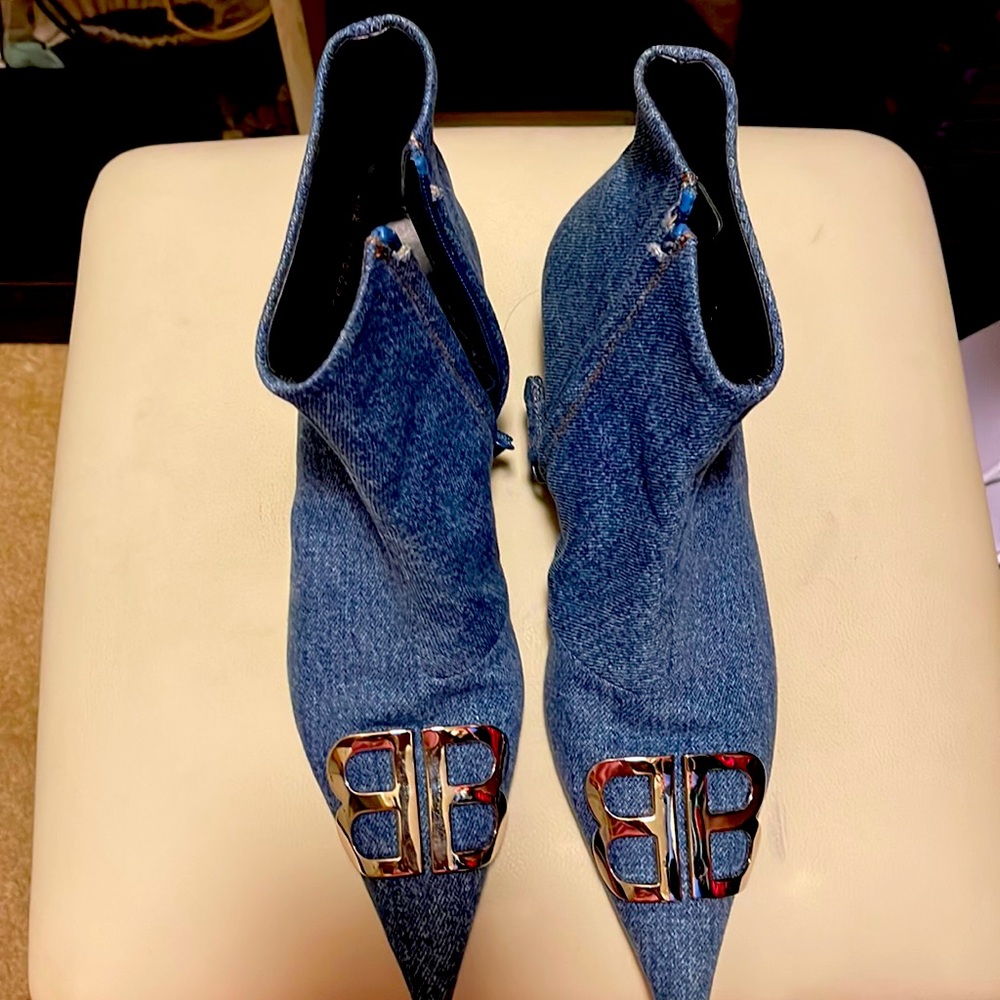 Balenciaga ankle boots. Authentic!